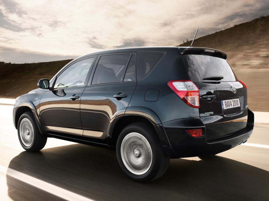  Toyota RAV4 2010 года  (фото 2 из 31)